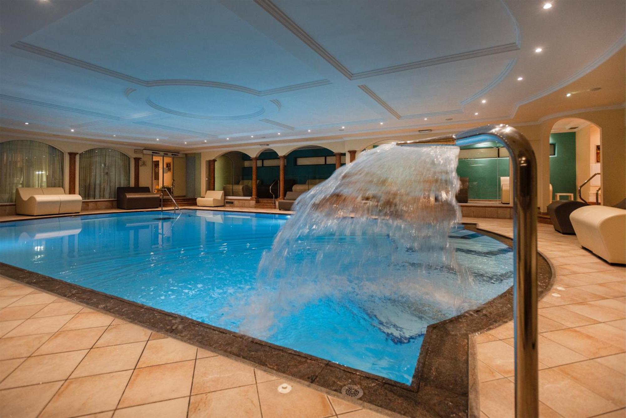 Grand Hotel Liberty Riva del Garda Esterno foto