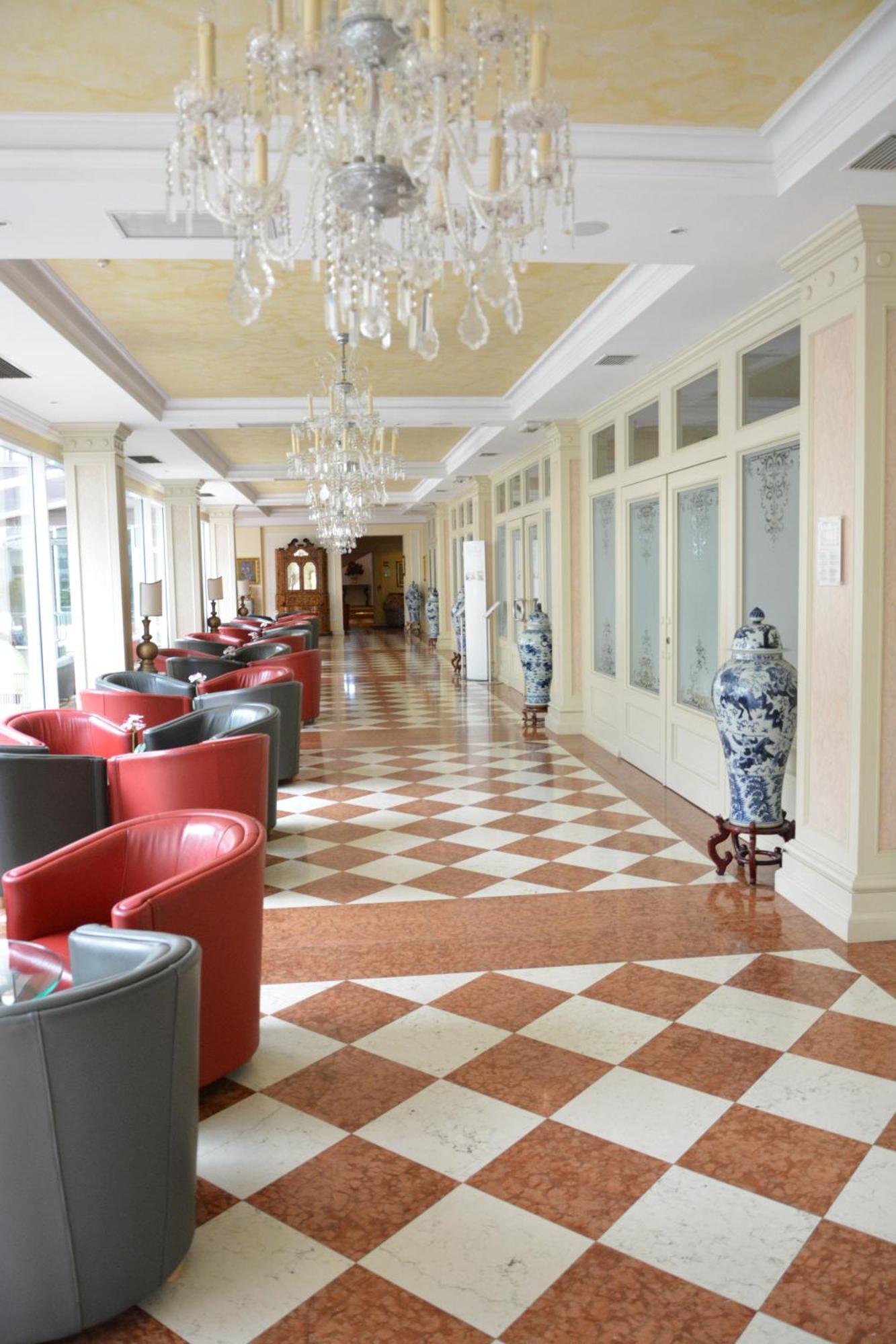 Grand Hotel Liberty Riva del Garda Esterno foto