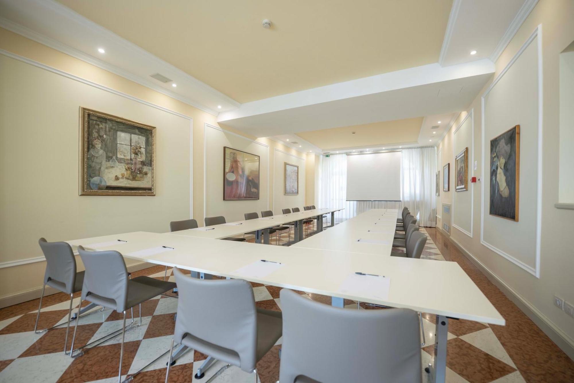 Grand Hotel Liberty Riva del Garda Esterno foto