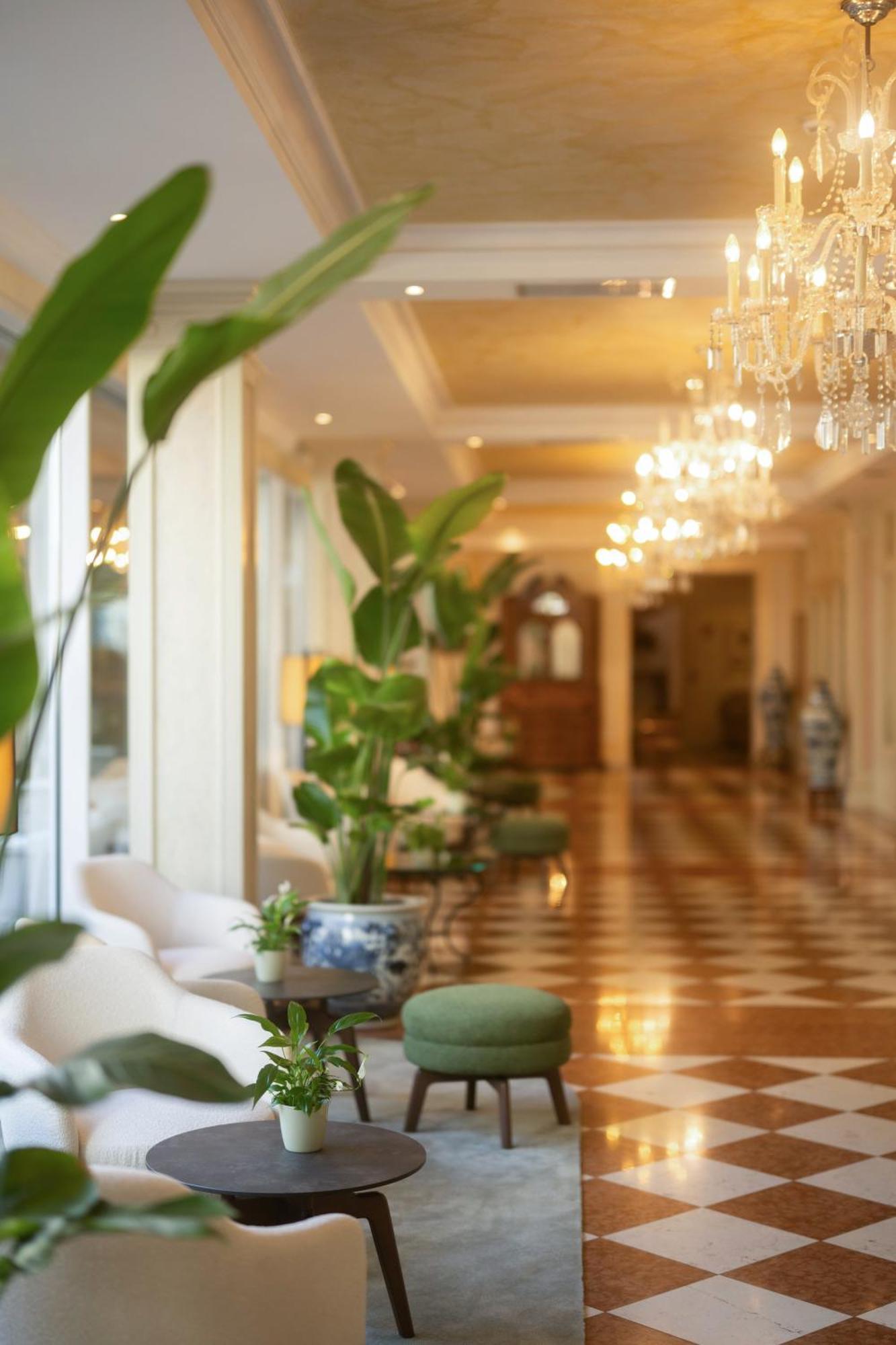 Grand Hotel Liberty Riva del Garda Esterno foto