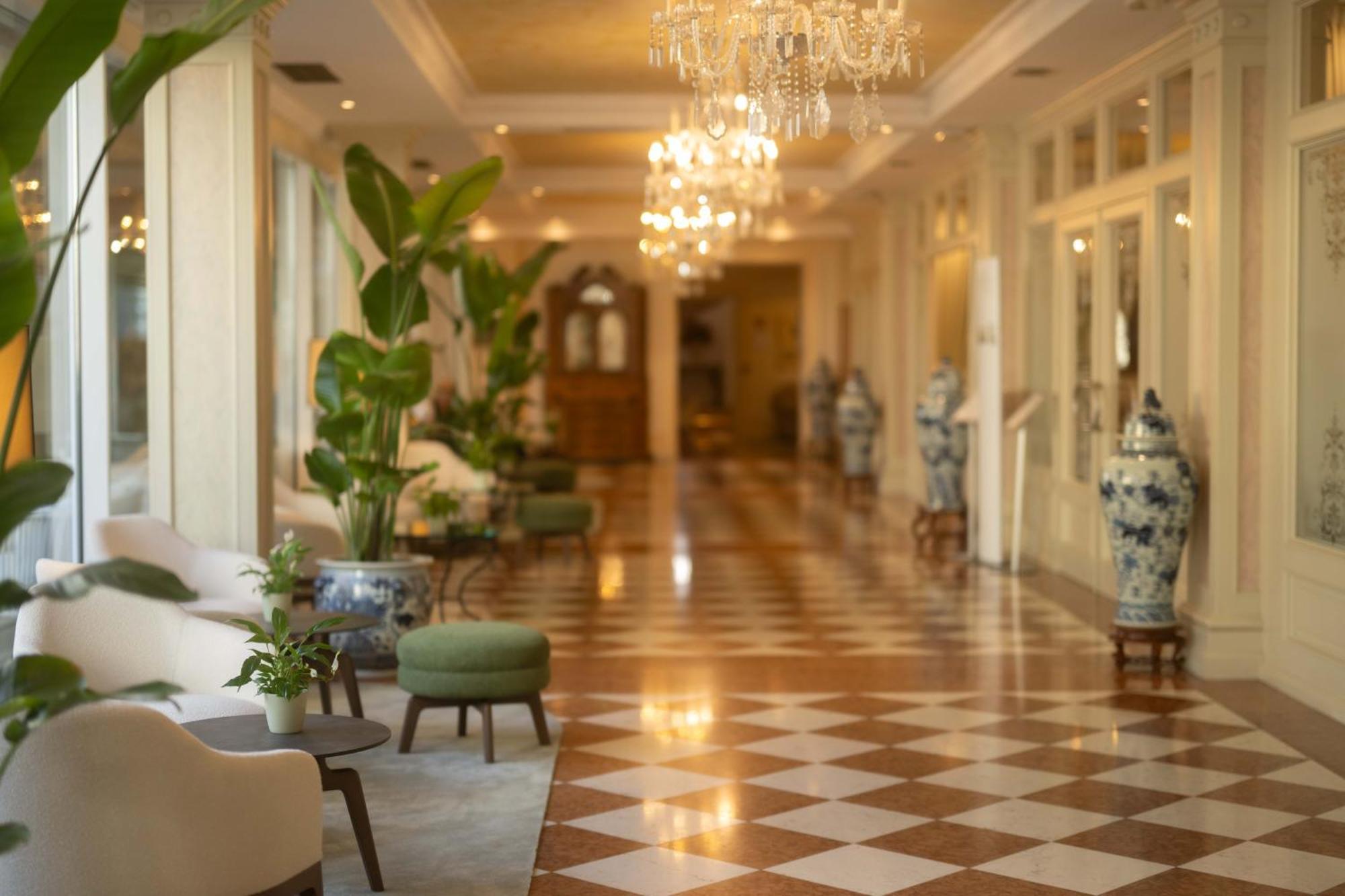 Grand Hotel Liberty Riva del Garda Esterno foto